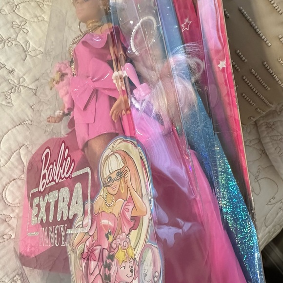 Barbie Extra Fancy doll in box - Picture 3 of 10